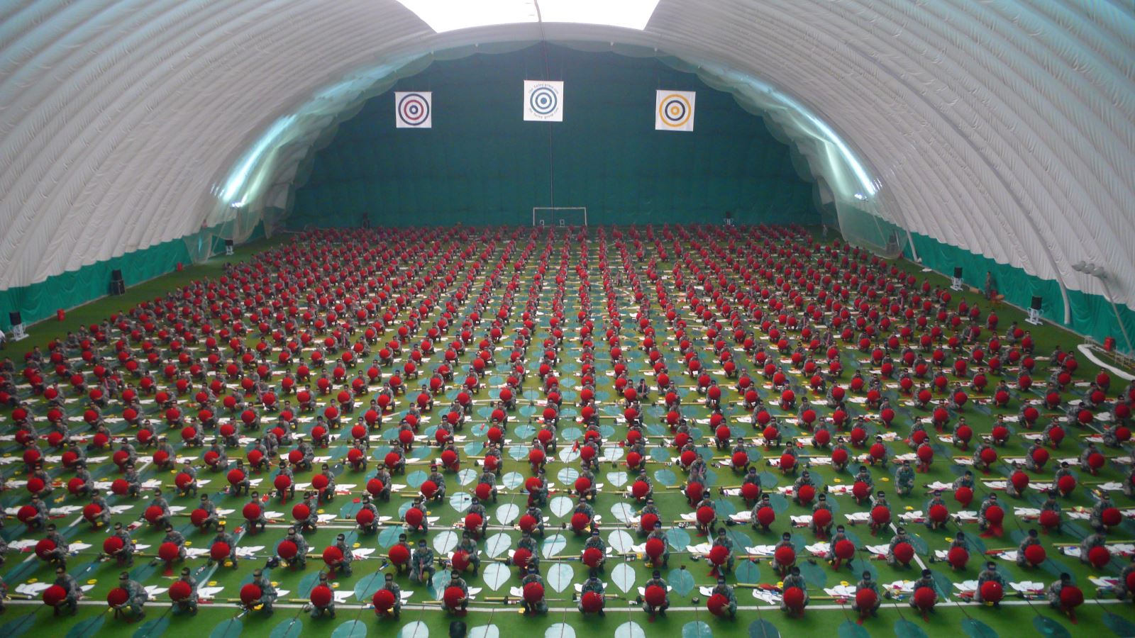 斜拉膜結(jié)構(gòu)